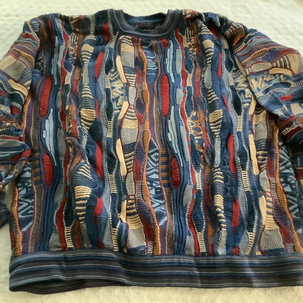 COOGI AUSTRALIA 100% COTTON SWEATER